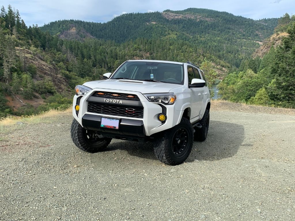 2014-2020 Toyota 4Runner Raptor Grille Lights - Cali Raised LED