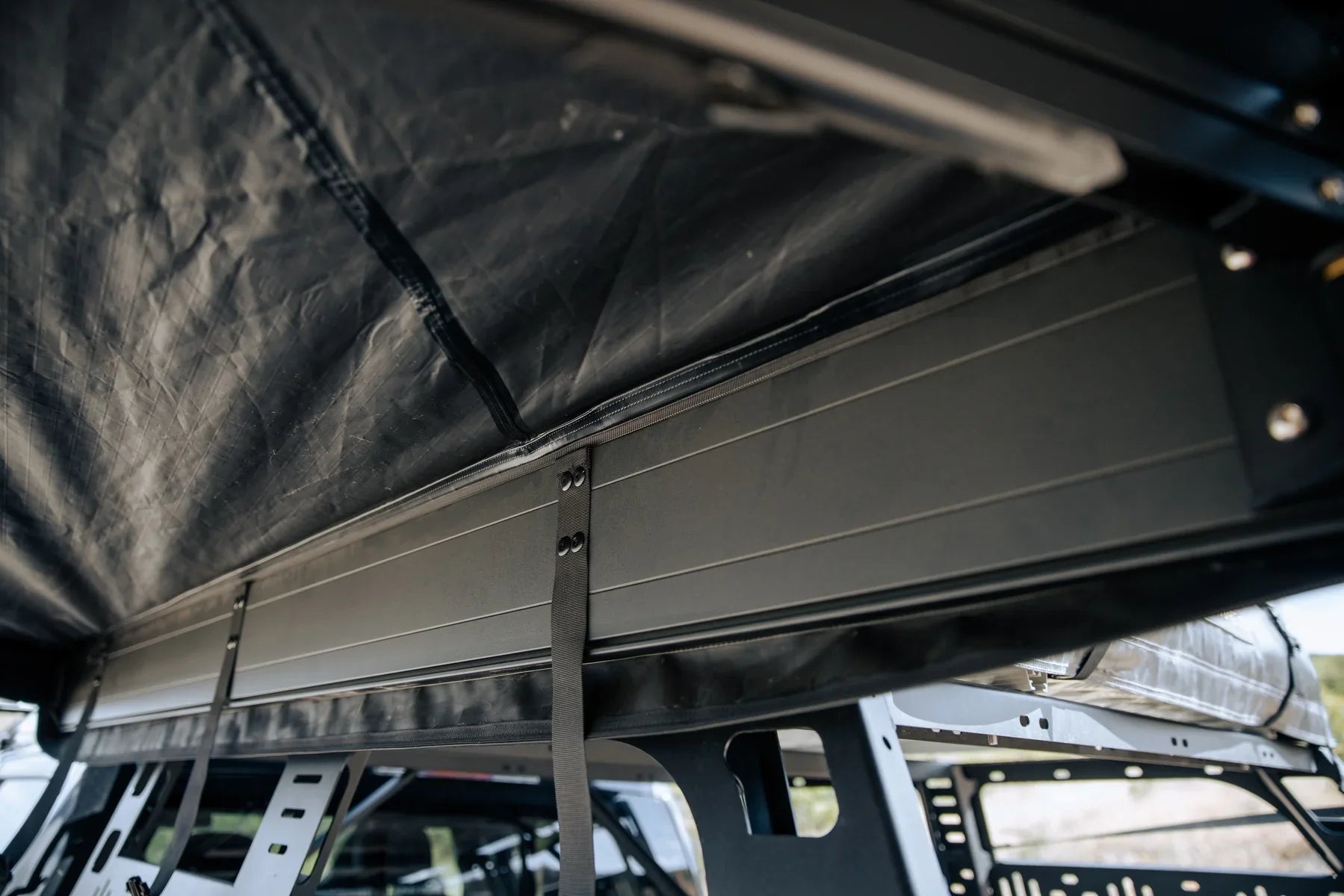 Roam Arc 270 Degree Awning