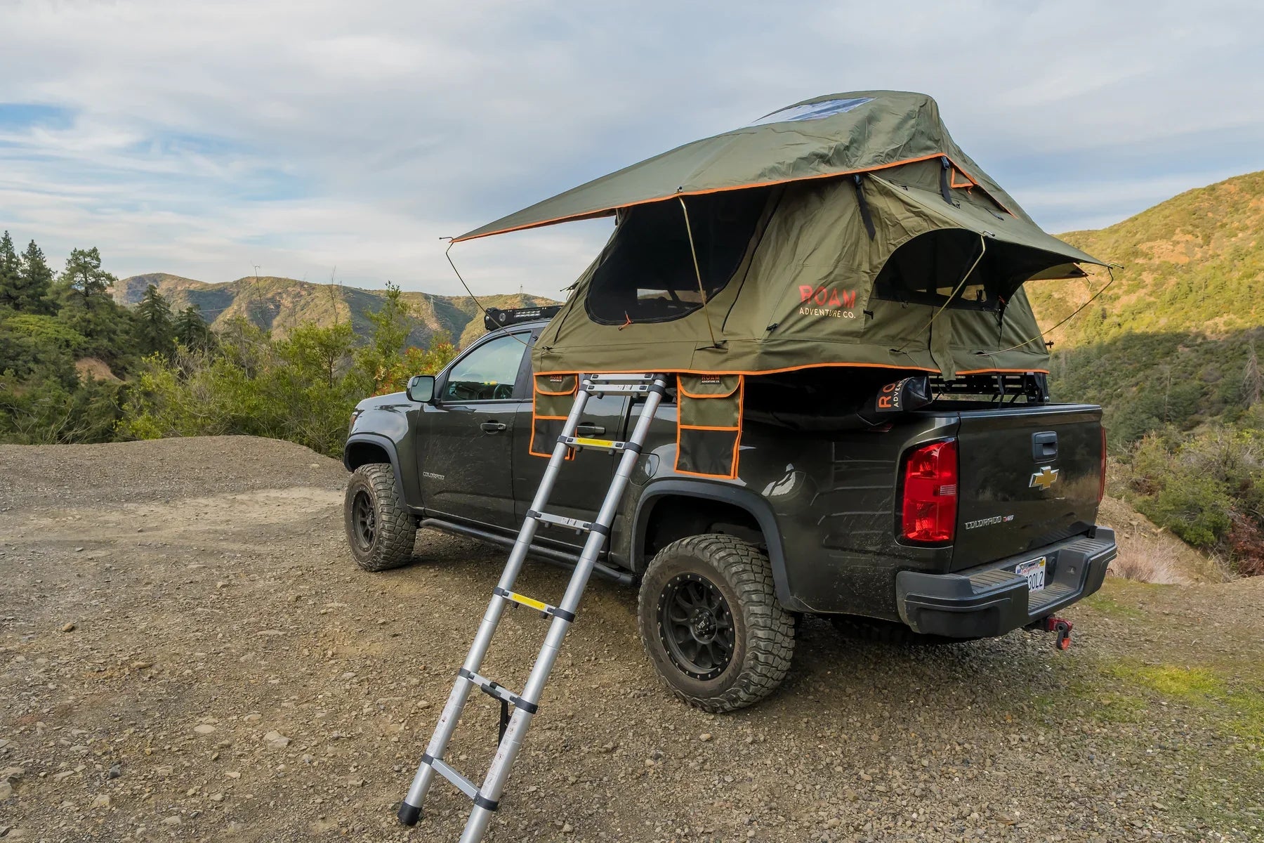 The Vegabond Lite Rooftop Tent