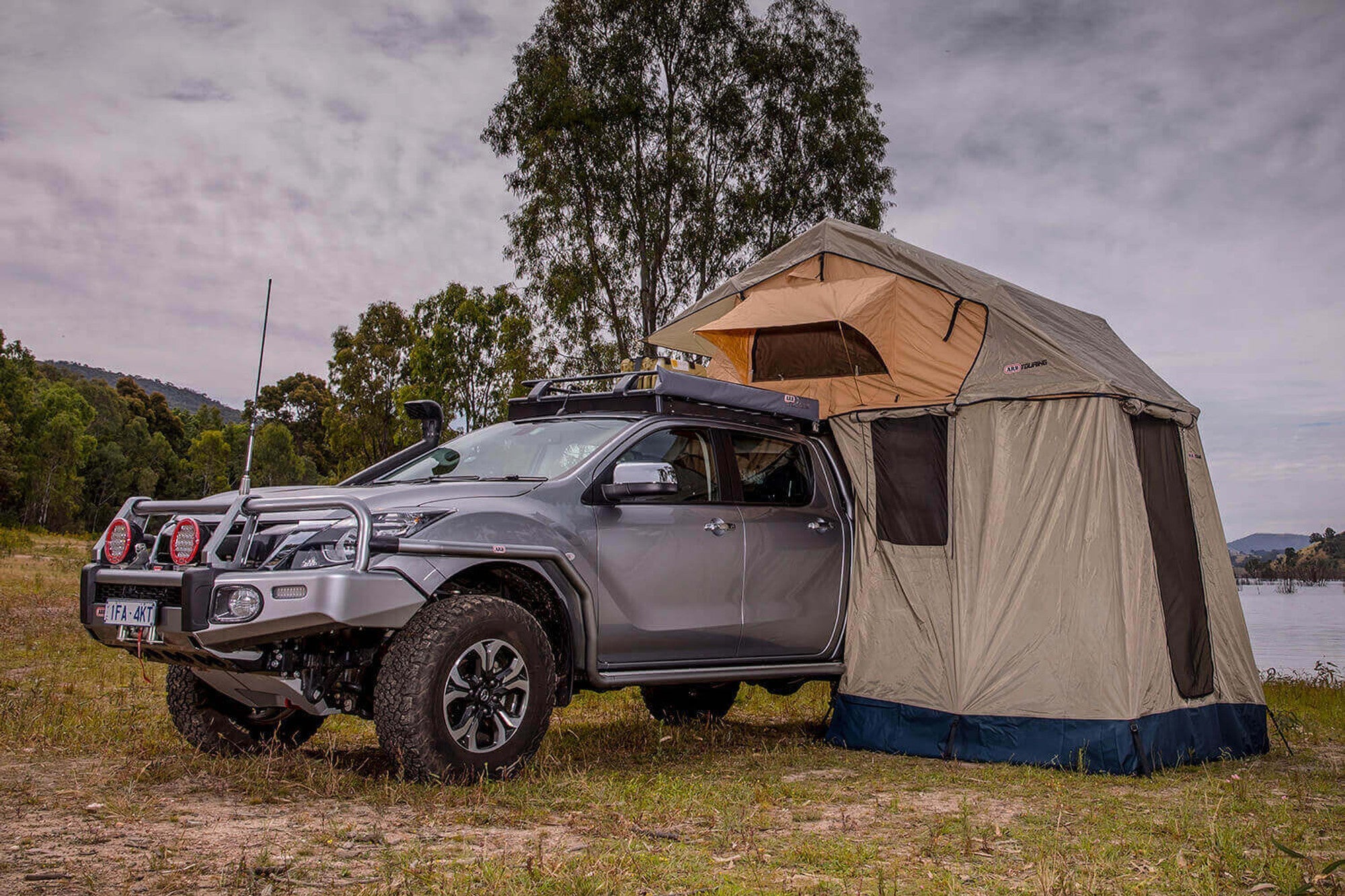 ARB Simpson 3 Rooftop Tent With Annex 803804