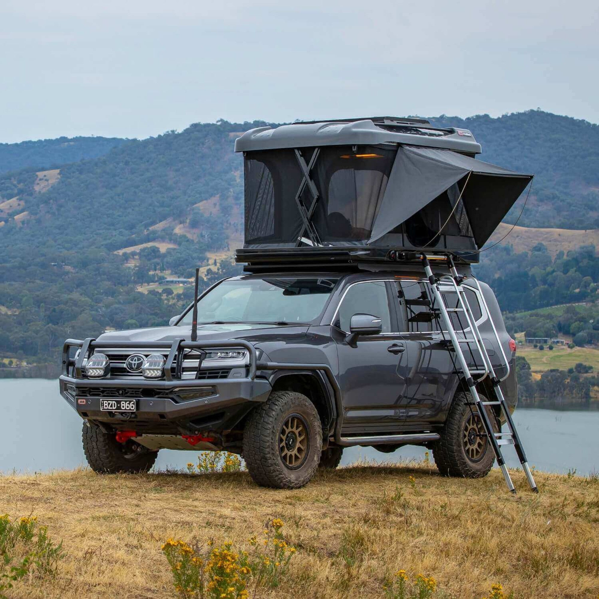 ARB Altitude Rooftop Tent 802500